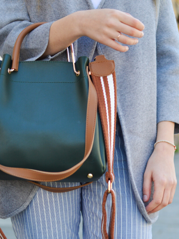cose da mettere in borsa donna foulard