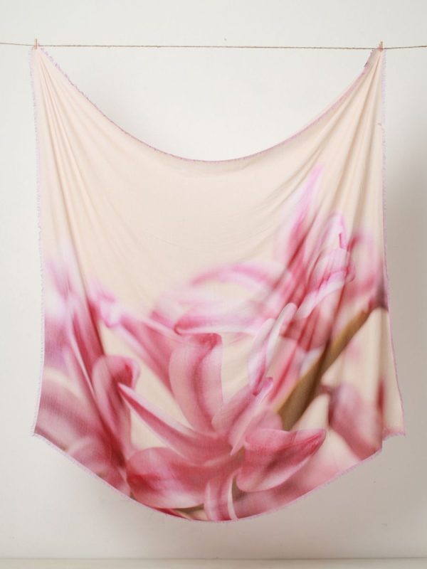 foulard-floreali-made-in-italy-lusso-accessibile