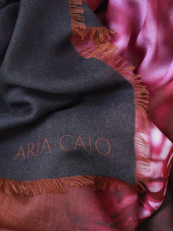 stole-stampe-fiori-cura-tessuti-arja-cajo